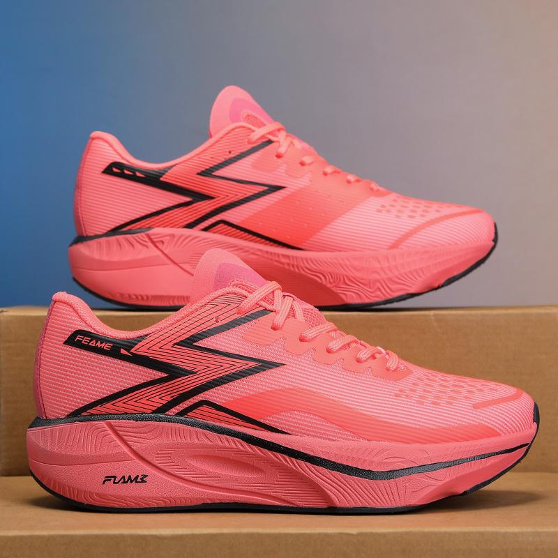 Hot Selling Men Women Run Shoes Fashion Soft Durable Multifunctional Sneakers Youth Ultra Light Outdoor Anti Slip Tennis Shoes