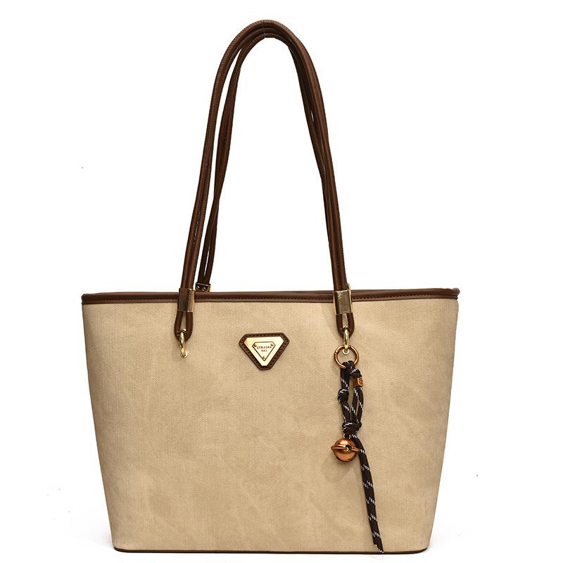 2025 Autumn and Winter New Simple Style Niche Fashion High Sense Tote Bag Women Commuter PU Large Capacity Shoulder Bag