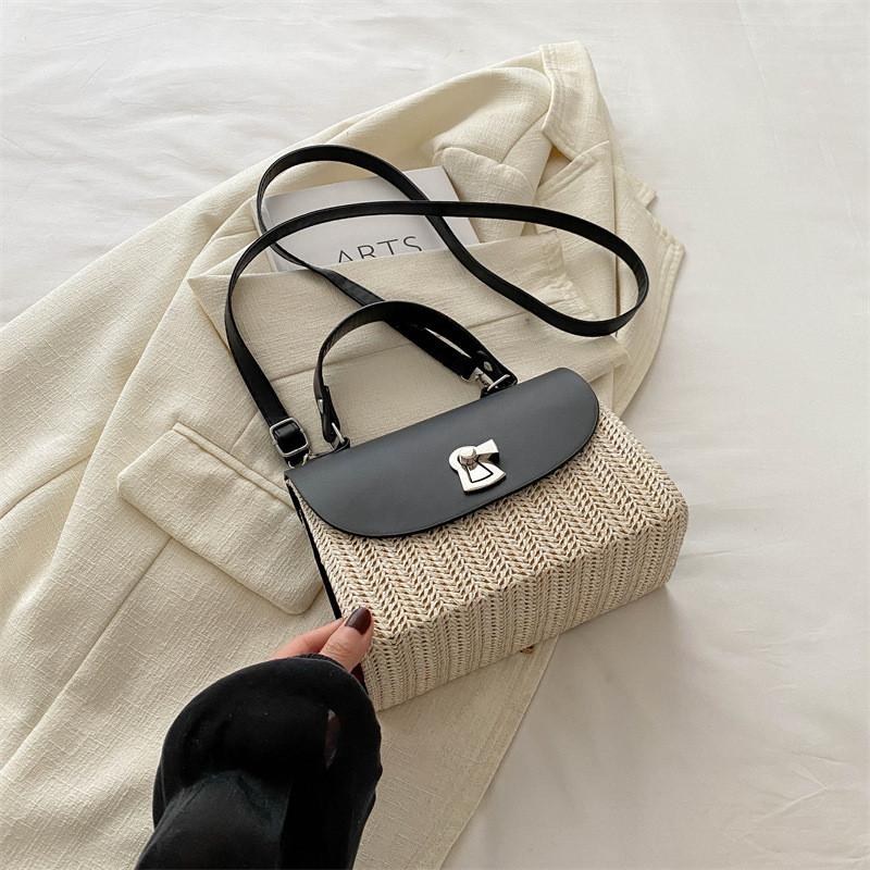 

Fashionable Khaki Woven Designer Crossbody Bag For Women For Everyday Use чорний