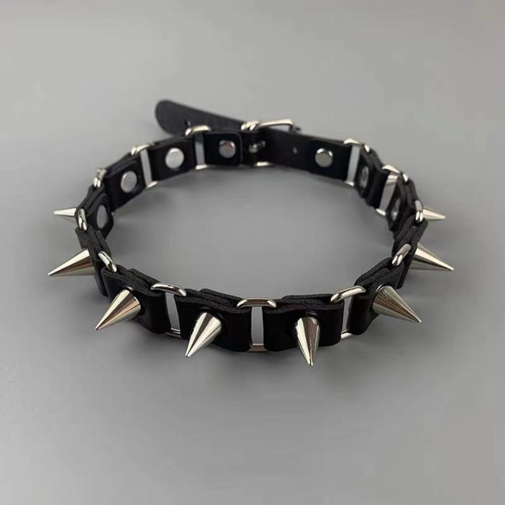Gothic Harajuku Black Leather Silver Color Rivet Pointed Collar Necklace for Women Men Personality Punk Jewelry Accessories Gift