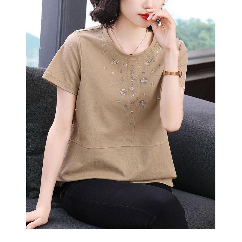 Short Sleeved Summer Clothing New Women's Round Neck Loose Slimming Casual Embroidered Short Sleeved All Match T-shirt