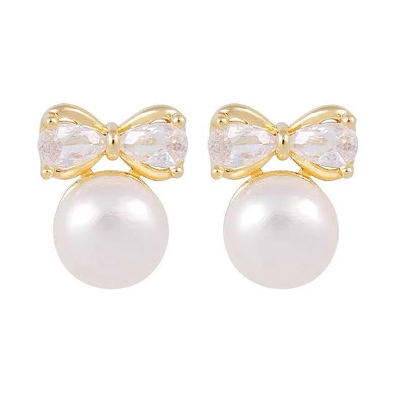 Princess Stylish Mermaid Pearl Earrings Sparkling Zircon Stones Fashionable And Delicate White Color