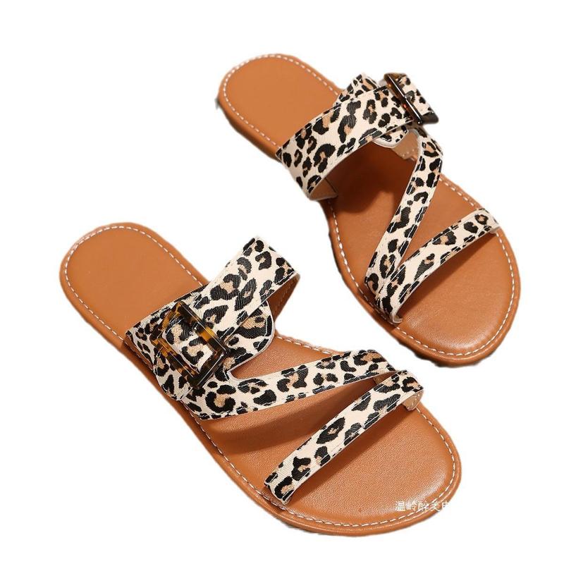 Summer new  Leopard Women Pattern Sandals Retro Large Fashion Flat slippers Outdoor Comfortable Beach Casual Shoes