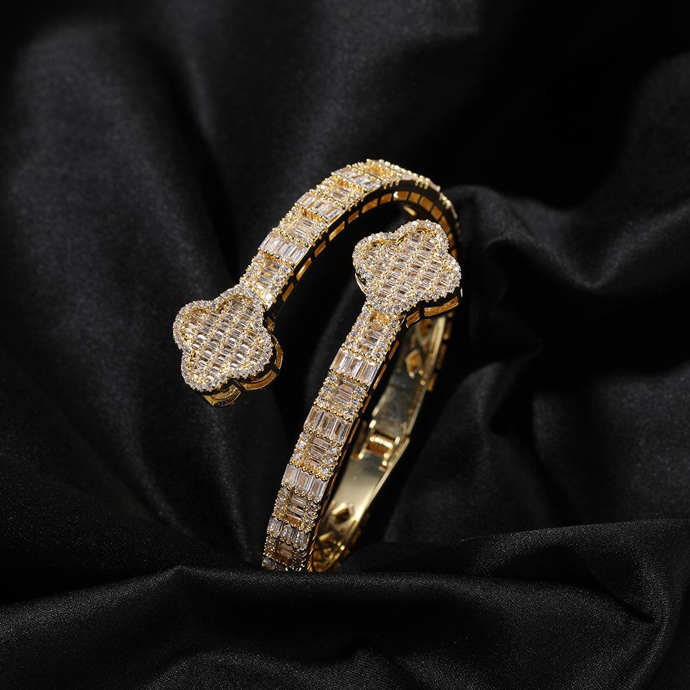 European & American Copper Zircon Four-Leaf Clover Bracelet - High-End Hip Hop Fashion Accessory