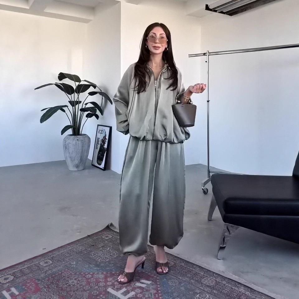 2025 Summer Women's Satin Long-Sleeve Jacket & Loose Pants Two-Piece Set - Commute Fashion