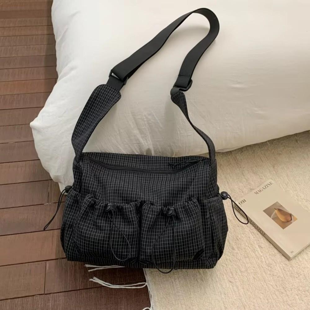 Large Capacity Striped Shoulder Bag Zipper Closure Nylon Crossbody Bag Fashion Tote Bag  Daily