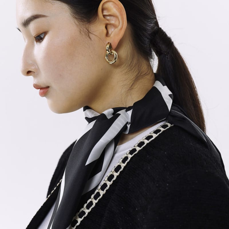 ONSZ Logo moderner Seidenschal