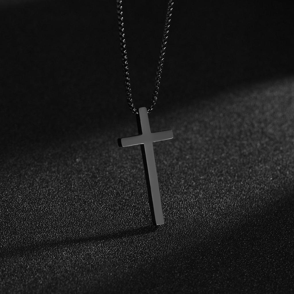 Men's and Women's Simple Fashion Cross Necklace - Long-lasting, Versatile Pendant Chain