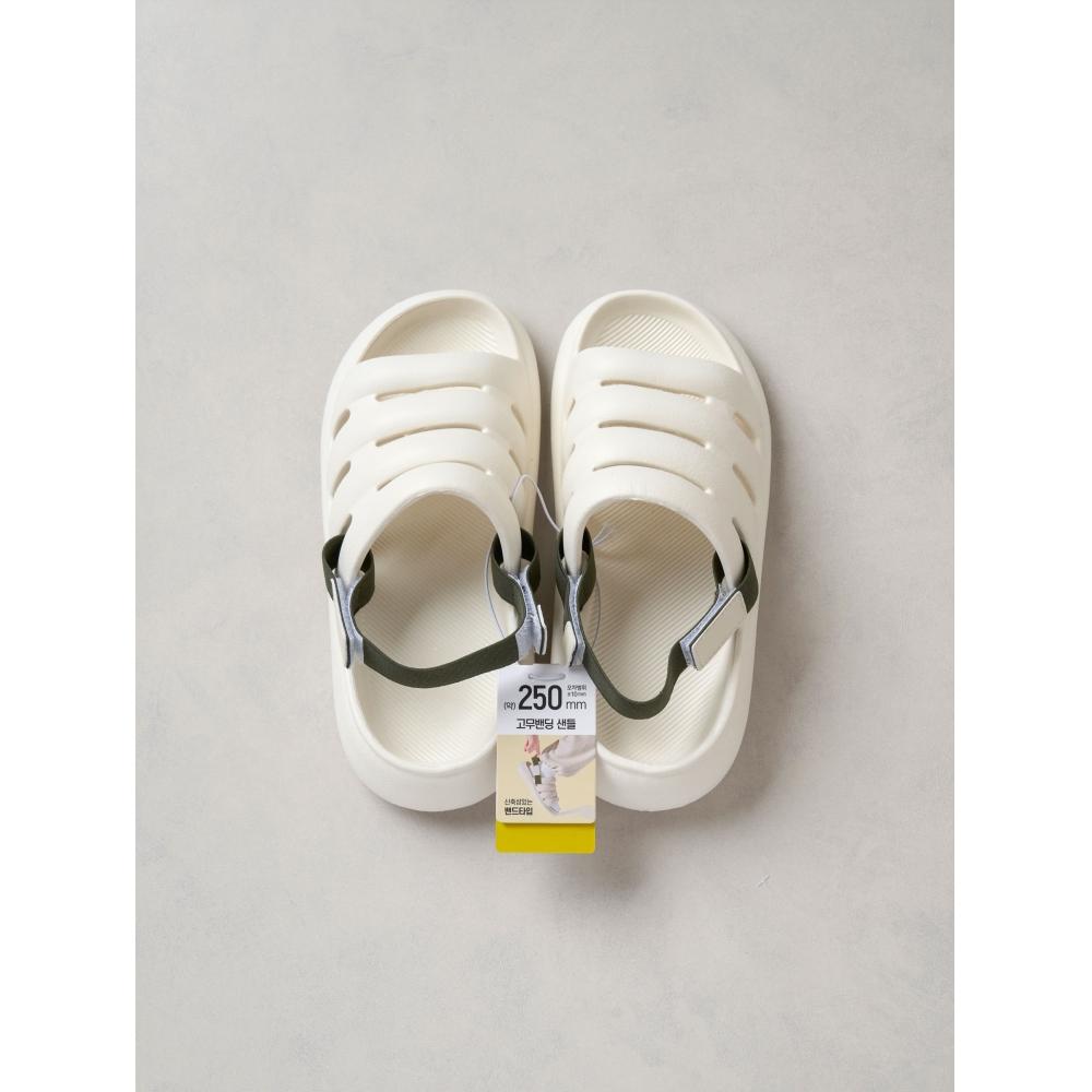Daiso Pruhované páskové sandály 240 260 mm Slonová kost
