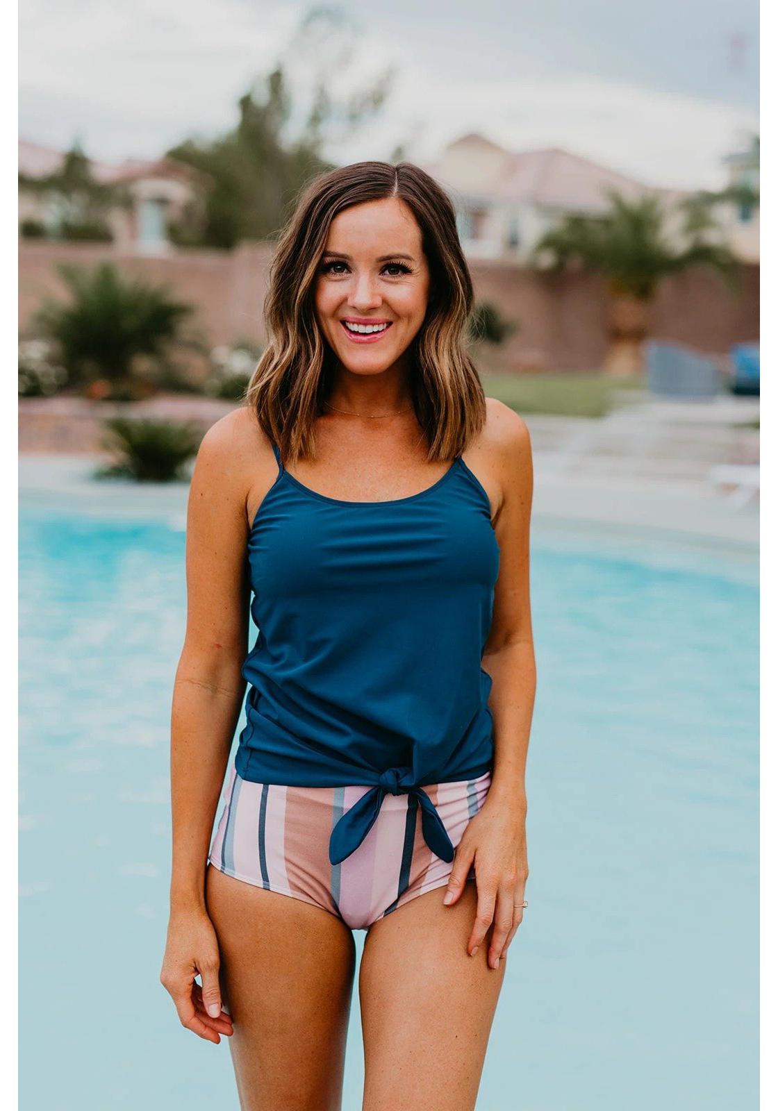 2022 Trendy Two-Piece Women s Swimsuit with Solid Color Camisole  Striped Colorblock Bottom S