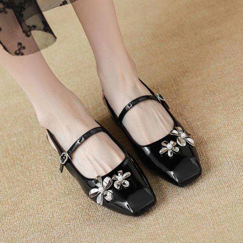 Luxuriöses Strass-Blumen-Design Pumps mit niedrigem Absatz Damenmode Riemchenschnalle Designer Schuhe Bequeme flache Abendschuhe