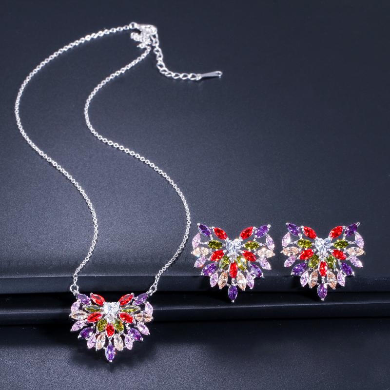 WWJ Romantyczny wielokolorowy zestaw kolczyków z cyrkoniami w kształcie serca