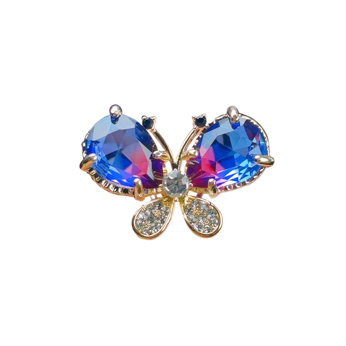 Korean version of the new crystal zircon butterfly brooch creative button pin clothing pin anti-light elegant accessories