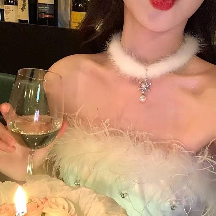 

Рождественские лимитированные украшения на ожерелье Sweet Star C