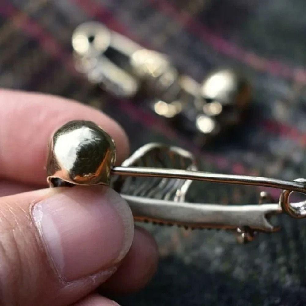 Vintage Retro Skull Pin Punk Style Gothic Skull Badge Lapel Pin  Unique Gift