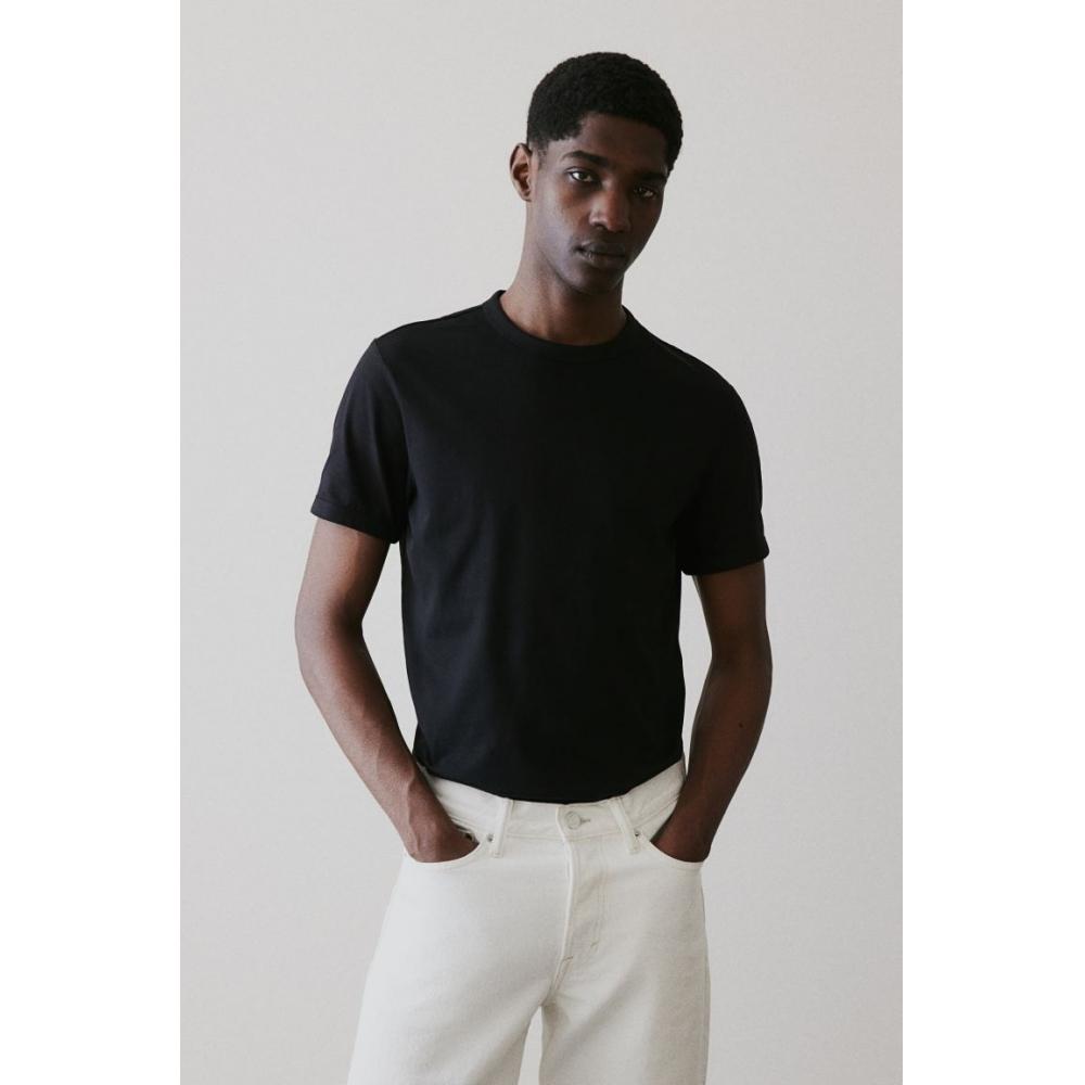 

Футболка HM slim fit из хлопка, черная M