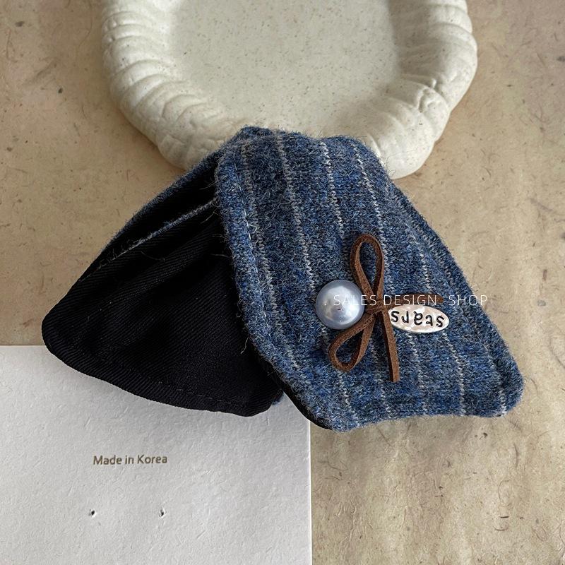 Korean Autumn/Winter Striped Bow Pearl Hair Clip - High-End Triangle Claw
