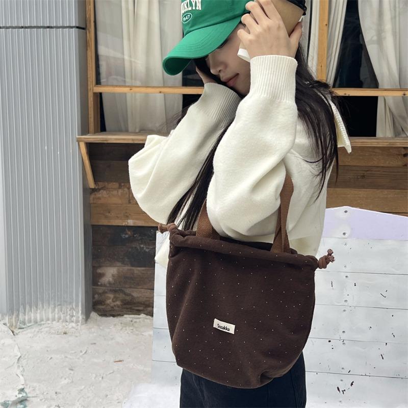 Woolen small polka dot drawstring bundle mouth bag portable small bag going out shopping sundries portable bento bag