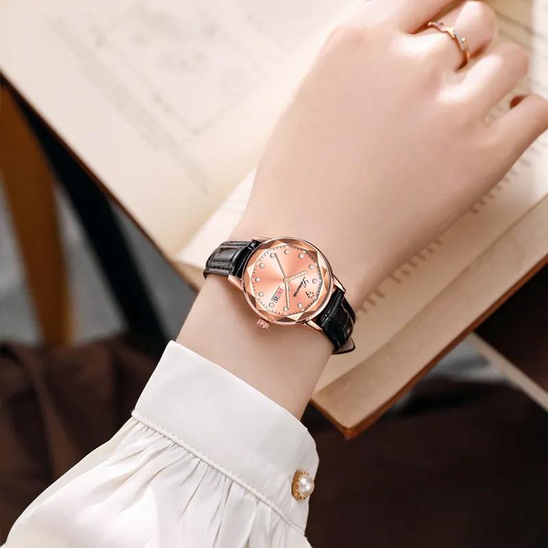 Diamond-Shaped Women's Quartz Watch with Leather Strap, Waterproof, and Suitable for Students and Couples.