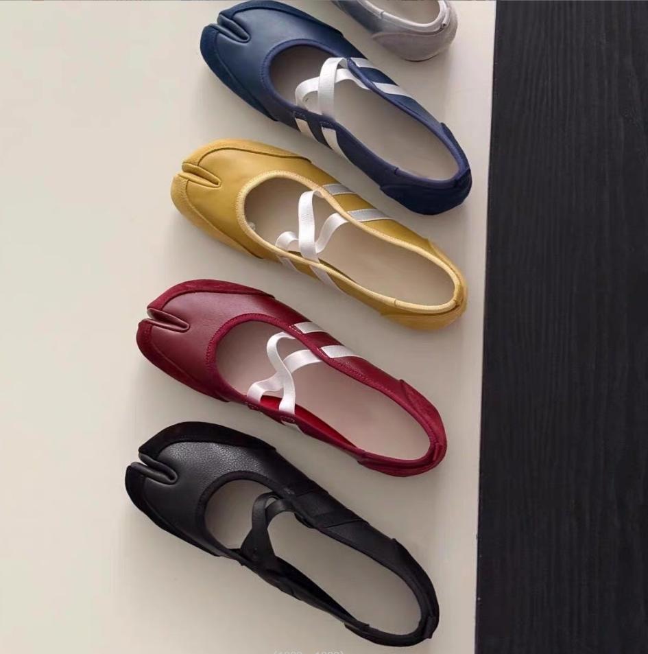 Fashion Shoes Cswo01 Women's Cross Strap Tabi Flat Shoes Casual Fashion Design Mary Jane Shoes Slip-On Split Toe Ballet Shoes Spring Elegant Loafers Cm