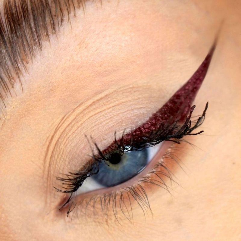theBalm - Schwing : Liquid Eyeliner