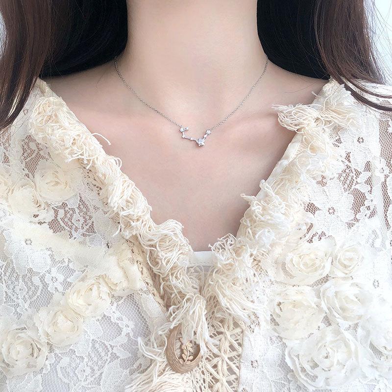 Lucky Seven Star Necklace Clampsia Chain Versatile Women's Fresh Style Japanese Luxury