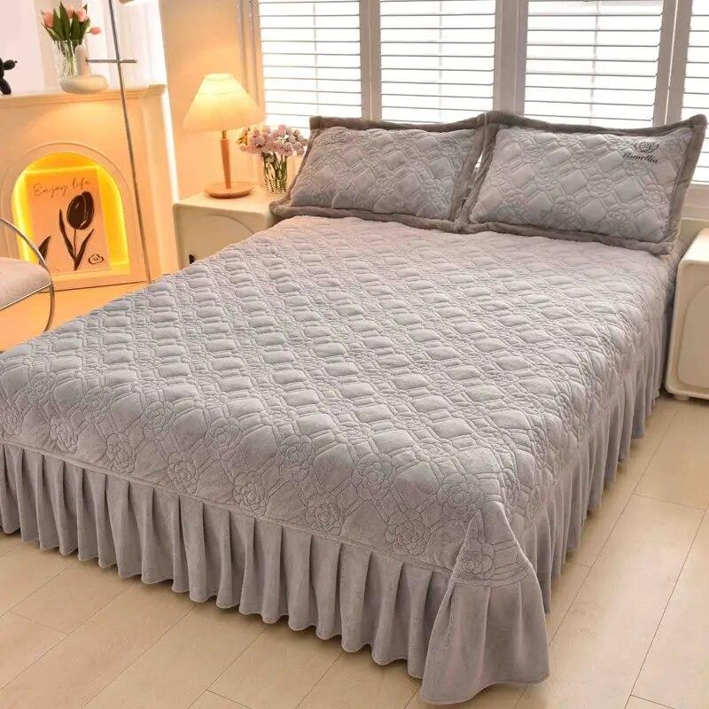 Γάλα βελούδινο κάλυμμα κρεβατιού για διατήρηση της ζεστασιάς, χειμερινό βελούδινο, απλό και χοντρό βαμβακερό καπιτονέ κάλυμμα κρεβατιού για όλες τις εποχές