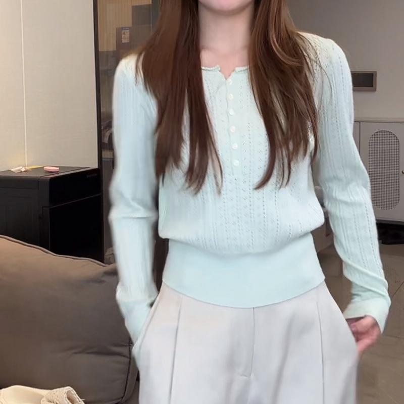 Ivory Waist-Cinching Jacquard Crochet Knitwear K3-27: Soft, Cozy, and Slimming Design