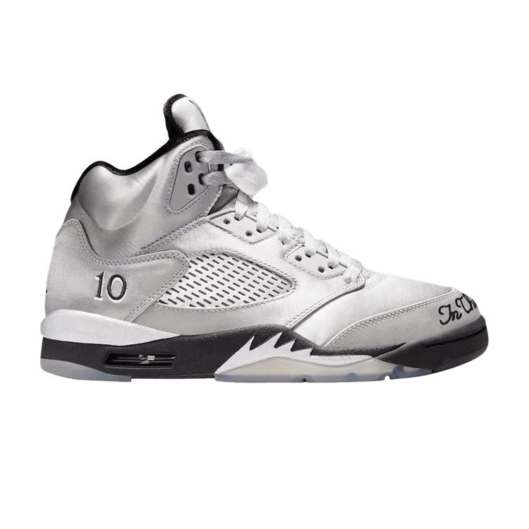 

Женские кроссовки Air Jordan 5 Retro Wings Серебристо-средне-серый Черный IO2038-001 36
