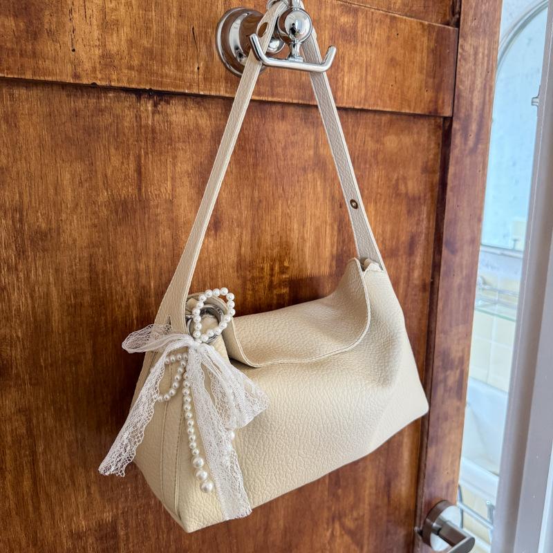 Niche Design Bag Women's Large-capacity New Summer Leisure Shoulder Messenger Bag Commuter Dumpling Bag