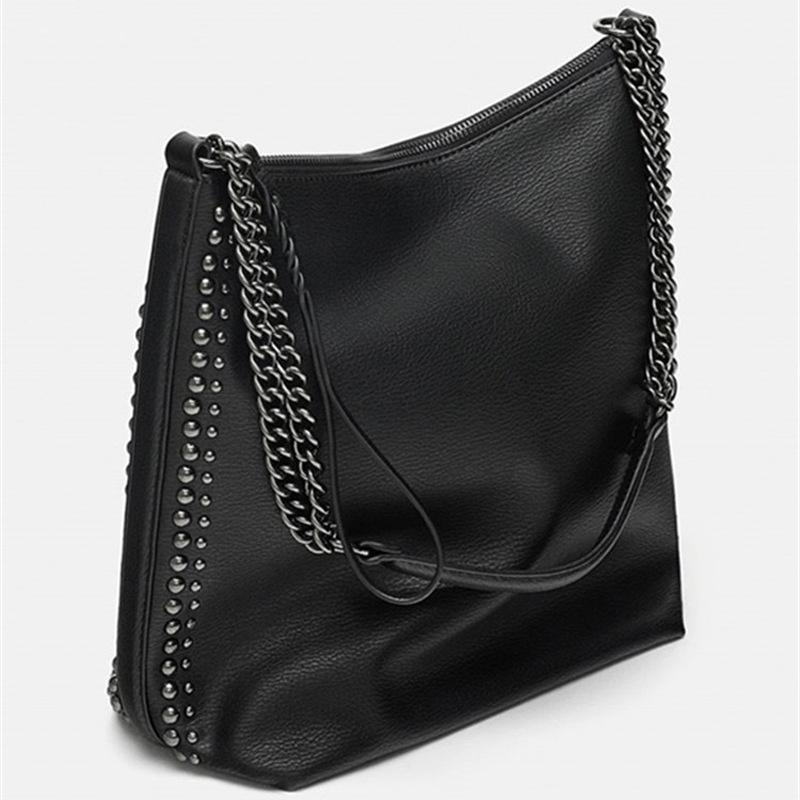 New Korean Version Trendy Rivet Shoulder Bucket Bag Fashionable And Casual Large-Capacity Oblique Span Women'S Bag