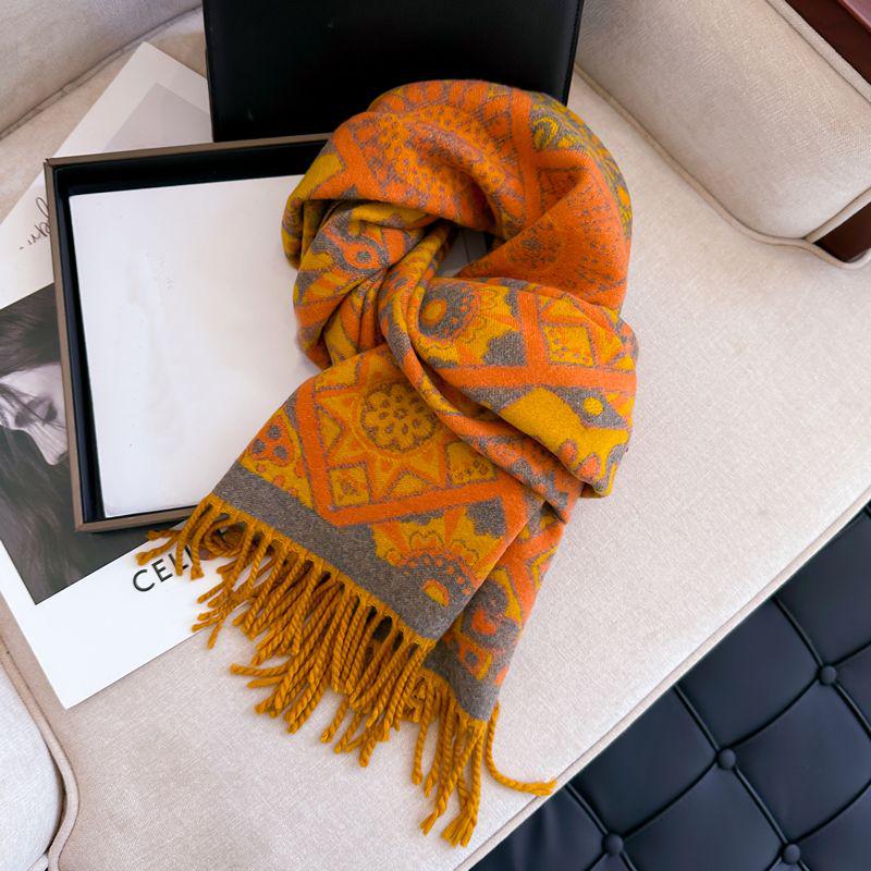 Women's Ethnic Bohemian Shawl: High-End, Thickened, Warm Jacquard Snood Scarf for Autumn and Winter