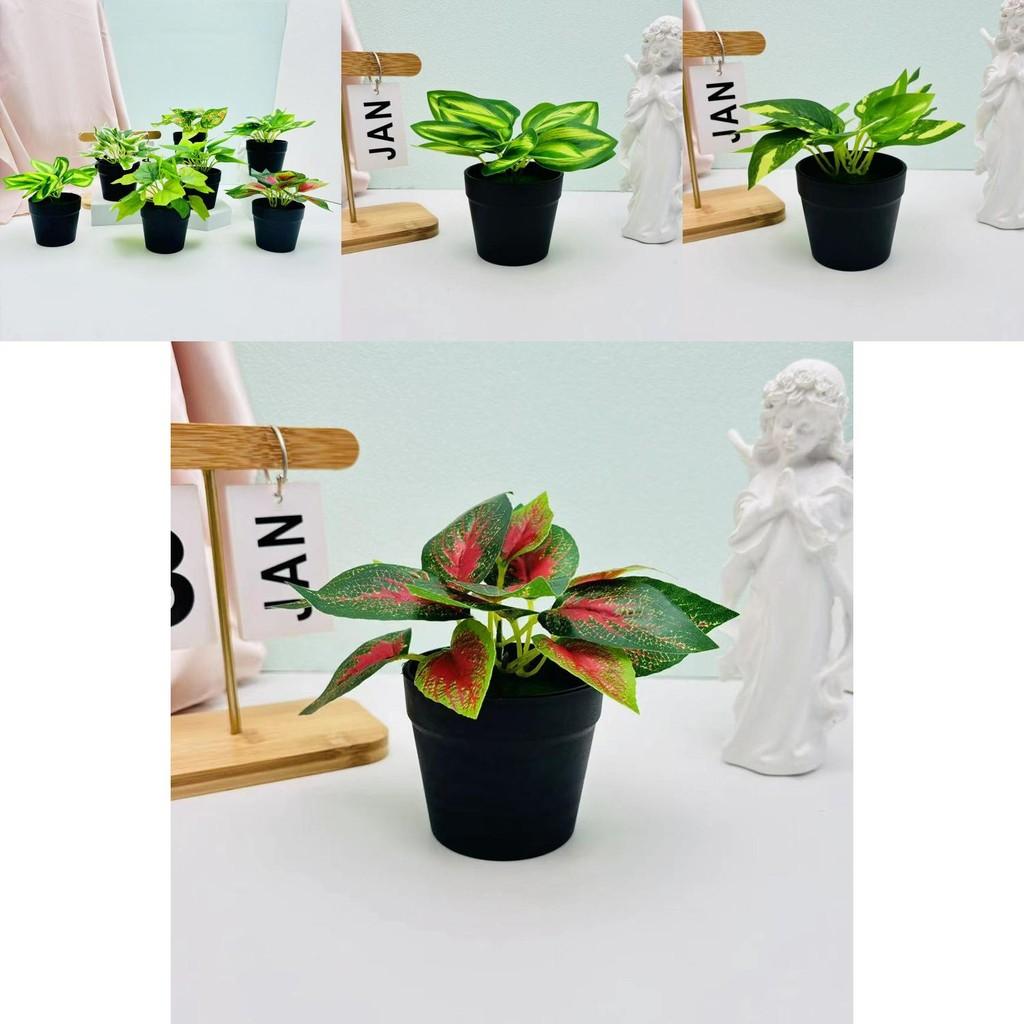 Mini Fake Plant Pot With Silk And Plastic Materials For Office Desk And Bedroom