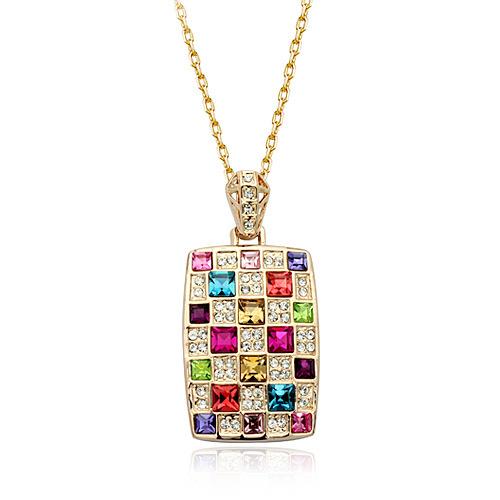 Fashionable and elegant queen crystal necklace, exquisite retro diamond inlaid square pendant