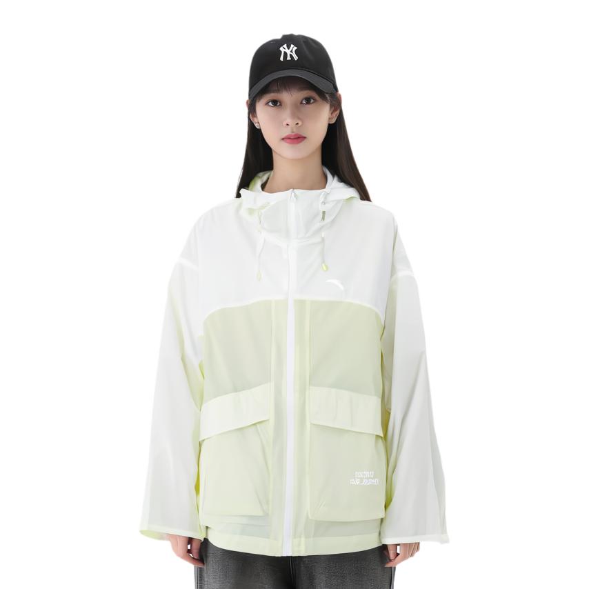 Anta X National Geographic Outdoor Series Color Block Zip-Up Hooded Lightweight Loose Jacket Women Jackets Paper-White Champagne-Green 162436606-3