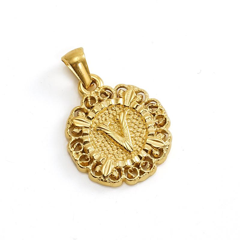 New embossed 26 English pendant necklace round trend versatile women's collarbone neck chain is out of stock.