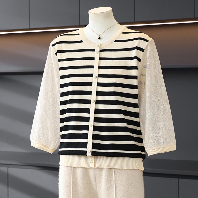 Trendy Spring Striped Knit Top for Moms - New Style for Middle-Aged and Elderly Women, Lightweight Base Layer Shirt