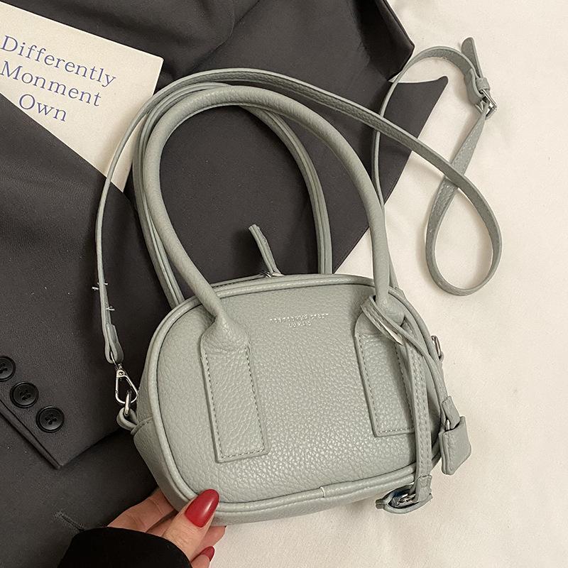 This Year's Popular Simple Lychee Pattern Texture Underarm Small Bag Female Korean Versatile Niche Design Commuter Messenger Bag