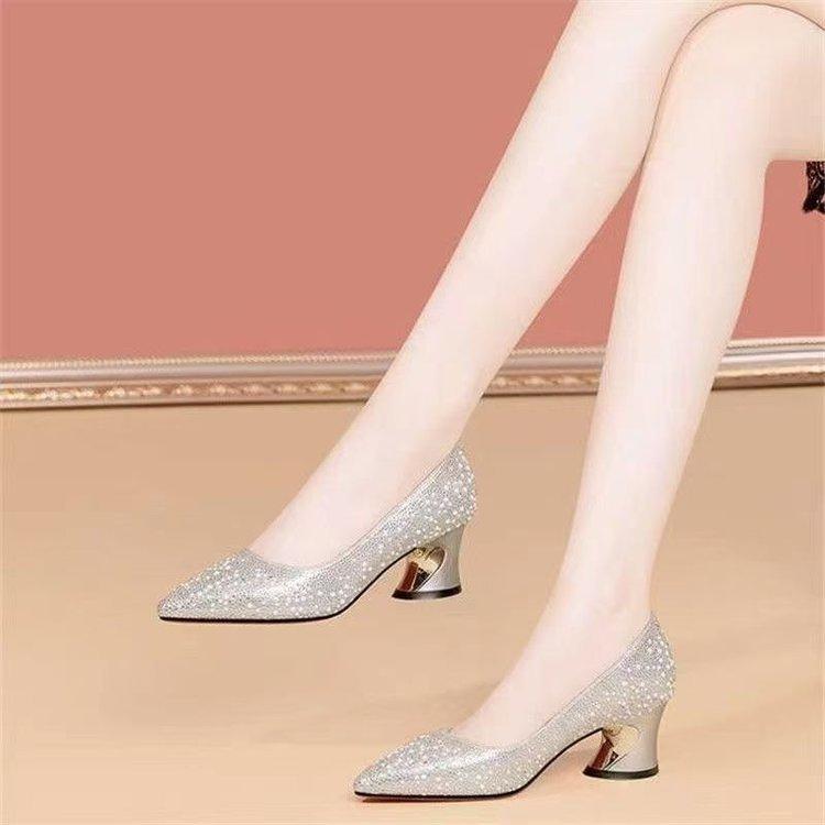 Rhinestone medium heel shallow mouth single shoes autumn new pointed thick heel wedding shoes with cheongsam shoes temperament socialite