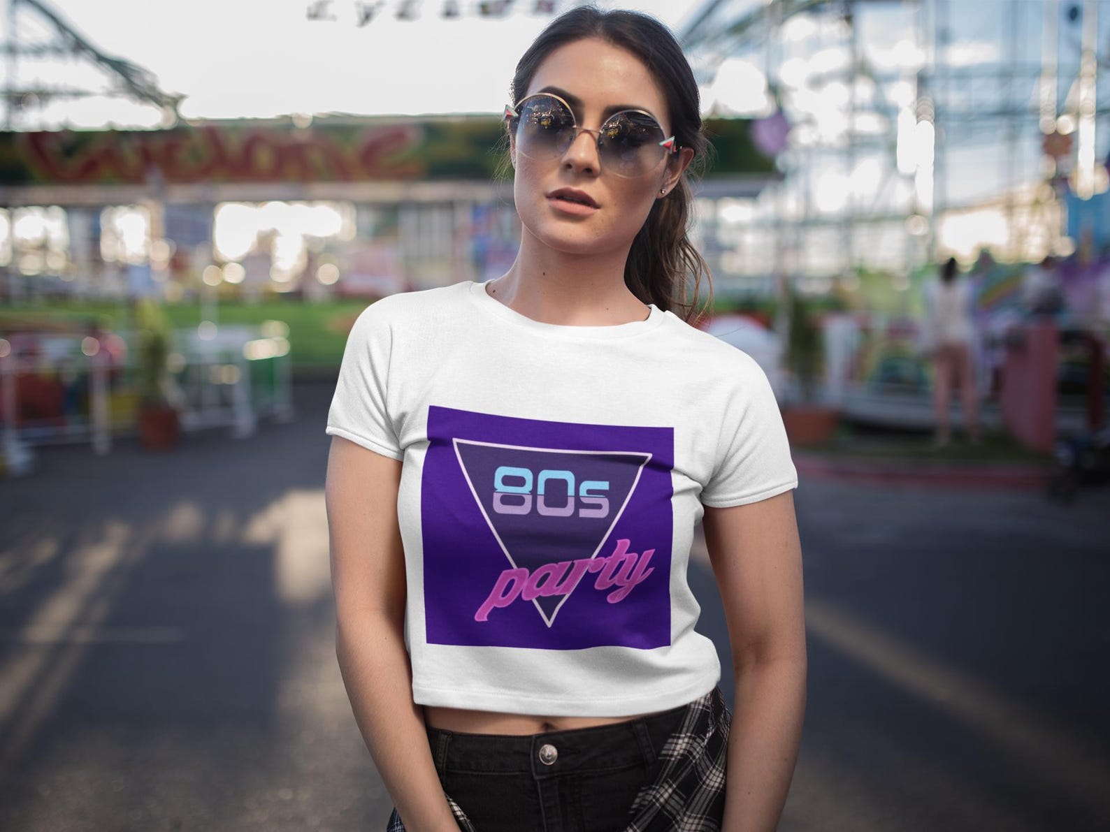 80s PARTY Picasso Women s Cropped Raw edge T-Shirt M