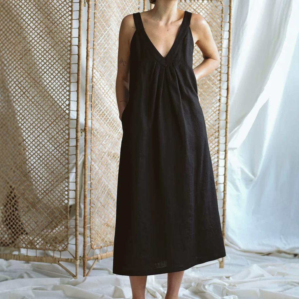 New European and American Sleeveless Dress, Minimalist Solid Color Loose New Super Long Dress
