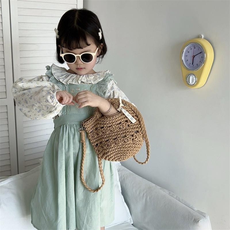 Stylish Knitted Kids Tote Bag Mini Hollow Design Unisex Crossbody For Toddlers