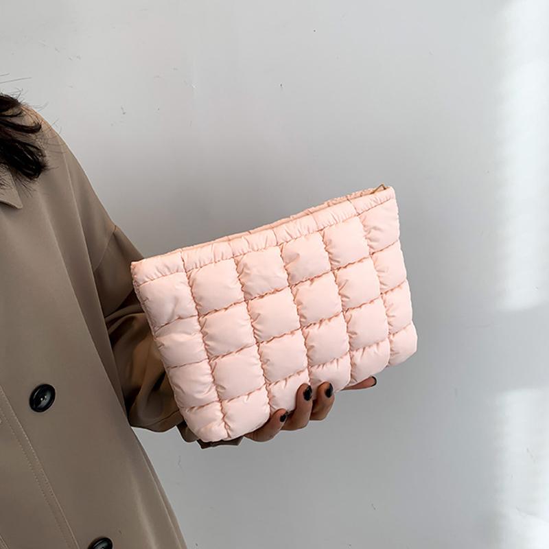Fashionable Pleated Travel Makeup Bag Korean Style Casual Clutch For Women