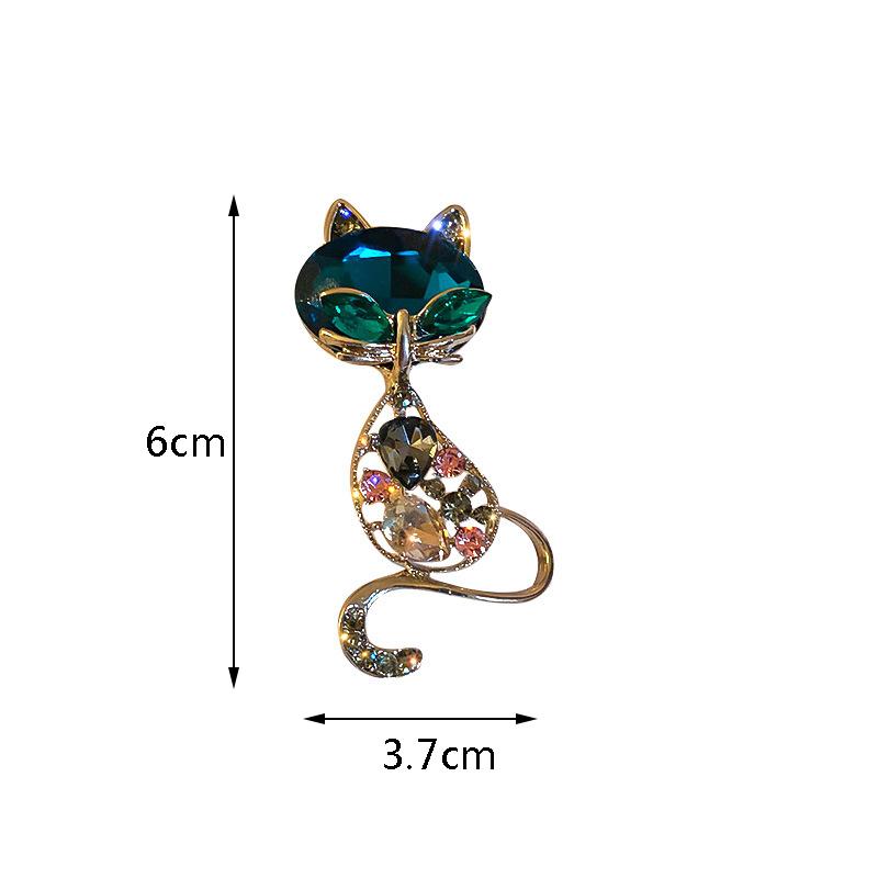 Rhinestone Cat Pendant Brooches For Women Gold Color Alloy Animal Pins Fashion Crystal Corsage Everyday Accessories