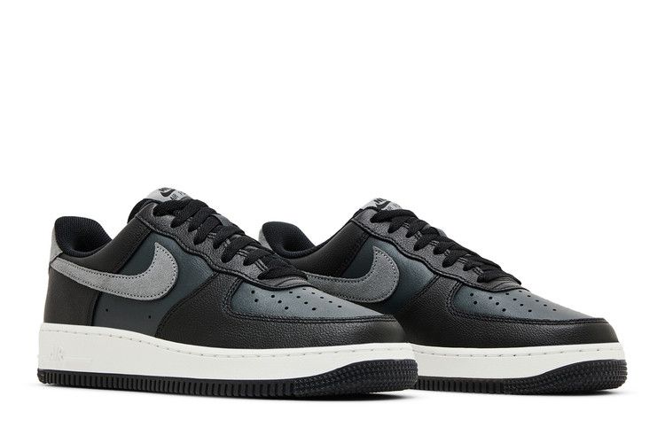 Nike Air Force 1 '07 Smoke Grey