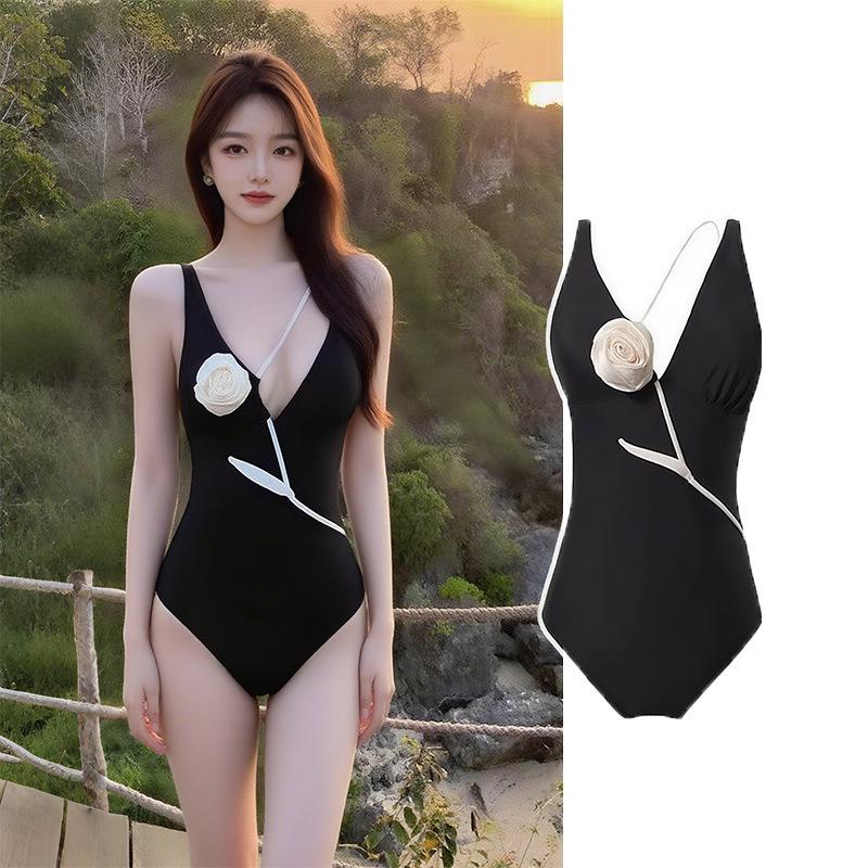 Women s V-Neck French Rose Swimsuit - Slimming Sexy Resort Style XL (105-120 jin)