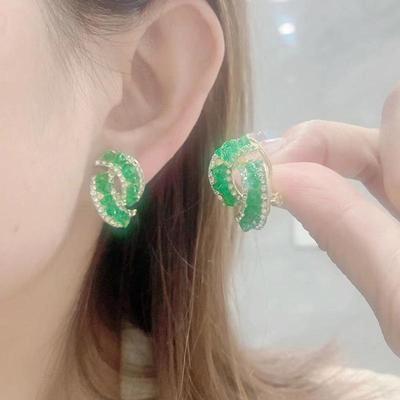 Advanced Design Emerald Green Zircon Ear Cuffs: 2023 Trend In Light Luxury Earrings for Women