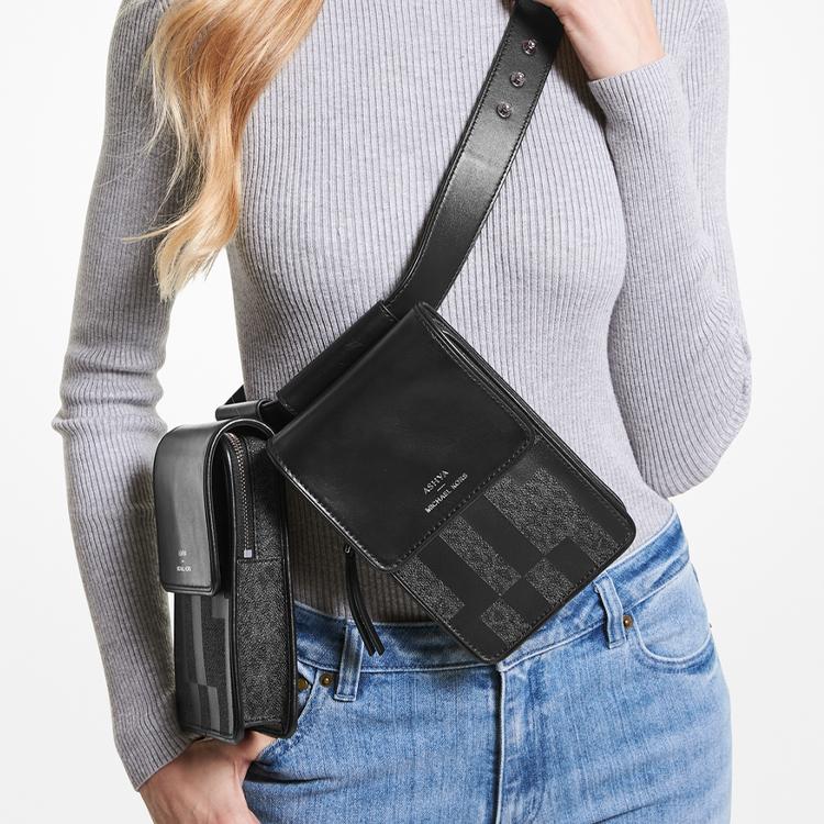 New MICHAEL KORS MICHAEL KORS Luggage Collection Leather Cell Phone Pouch Crossbody Mini Bag Fanny Pack Unisex Black 32H1S9AC1B-987