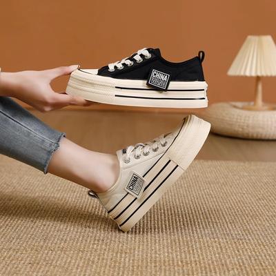 Platform canvas schoenen dames 2025 lente en zomer nieuw hoogteverhoging student veelzijdig explosie casual kleine witte schoenen sport board schoenen