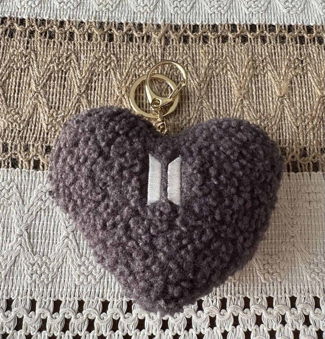 

[USED] GELATO PIQUE × BTS Heart-Shaped Keychain